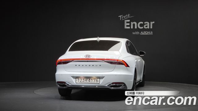Hyundai Grandeur Новый IG, гибрид Exclusive - фото 3