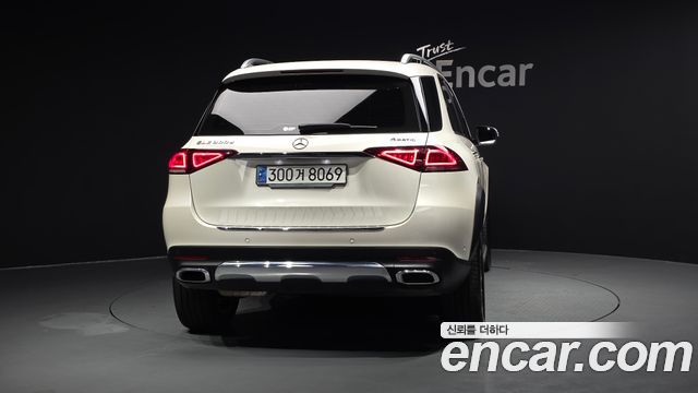 Mercedes-Benz GLE-Class W167 GLE300d 4MATIC - фото 3