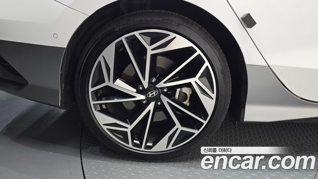 Hyundai Ioniq6 Long Range AWD Prestige - фото 4