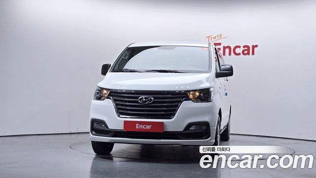 Hyundai Starex Новый Van 5-Seater Smart - фото 2