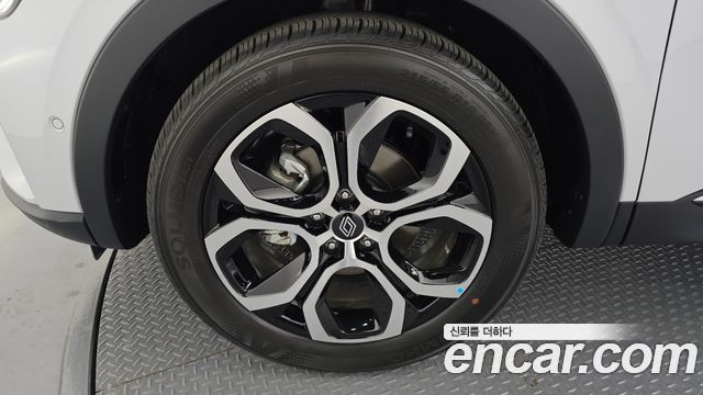 Renault Samsung Arkana 1.6 E-TECH Iconic - фото 4