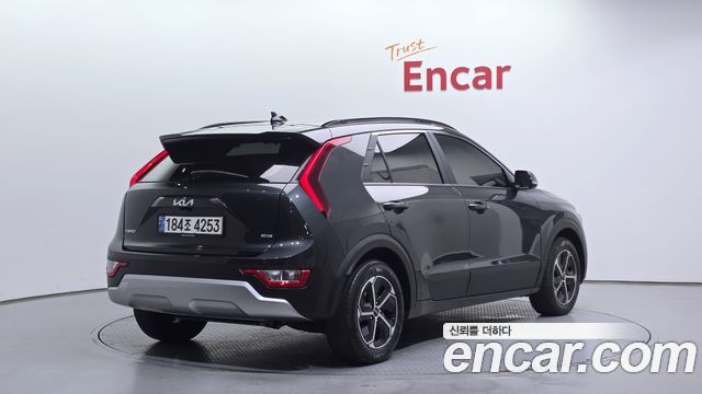 Kia Niro Совершенно новый Trendy - фото 1