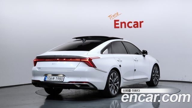 Kia K8 2.5 Gasoline 2WD Signature - фото 1