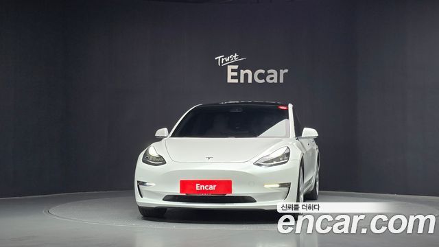 Tesla Model 3 Long Range AWD - фото 2