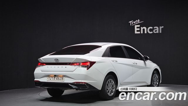 Hyundai Avante CN7 1.6 Smart - фото 1