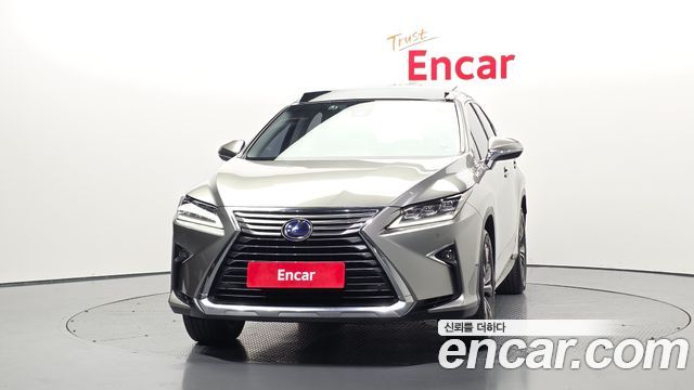 Lexus RX 4-го поколения Executive - фото 2