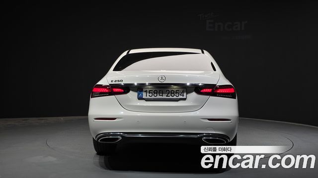 Mercedes-Benz E-Class W213 E250 Exclusive - фото 3