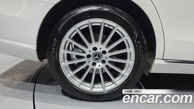Mercedes-Benz E-Class W213 E250 Exclusive - фото 4