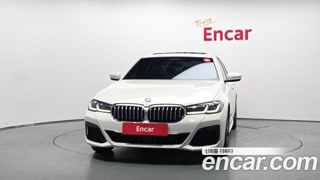 BMW 5-Series G30 530i M Sport Package - фото 2