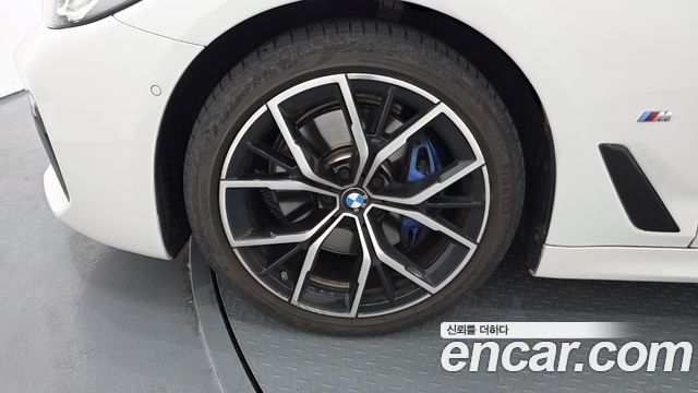 BMW 5-Series G30 530i M Sport Package - фото 4