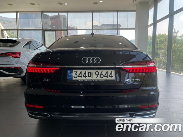 Audi A6 C8 45 TFSI - фото 3