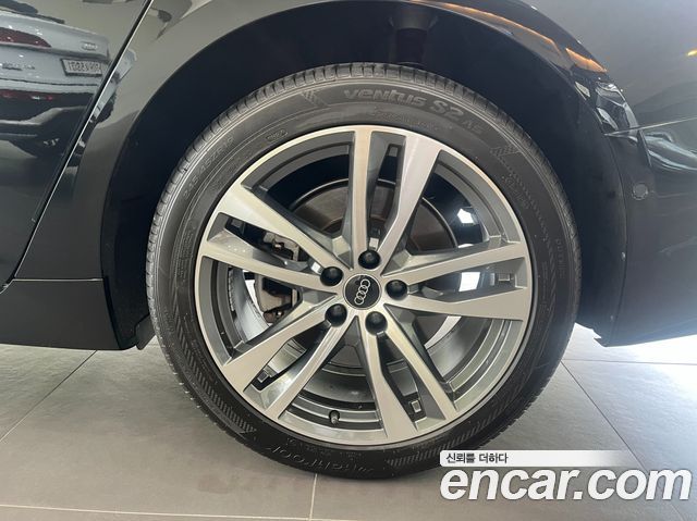 Audi A6 C8 45 TFSI - фото 4