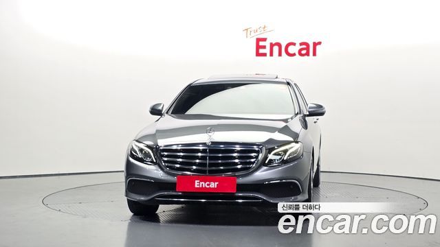 Mercedes-Benz E-Class W213 E220d 4MATIC Exclusive - фото 2