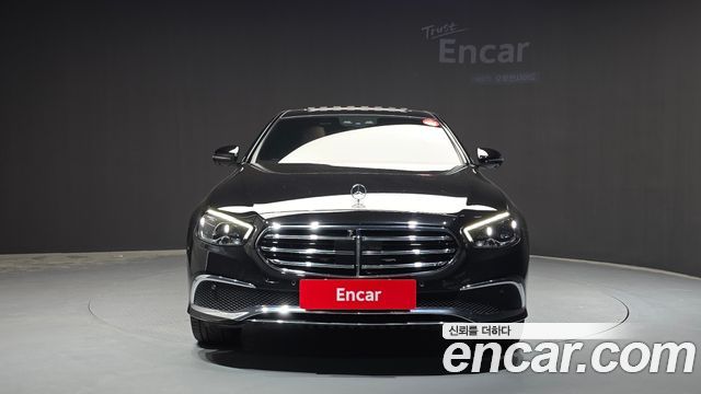 Mercedes-Benz E-Class W213 E350 4MATIC Exclusive - фото 2