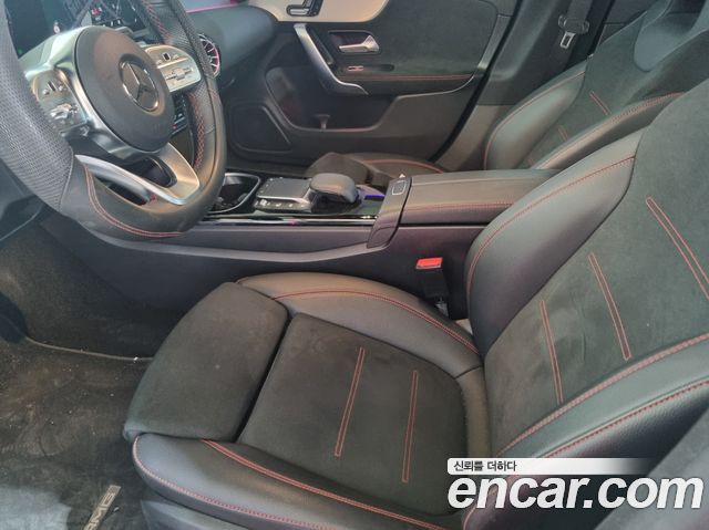 Mercedes-Benz CLA-Class C118 CLA250 4MATIC - фото 3