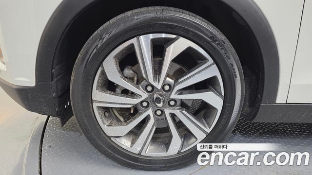 SsangYong Tivoli Gasoline 1.5 2WD V3 Special - фото 4