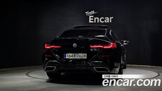 BMW 8-Series G15 M850i xDrive Gran Coupe - фото 3