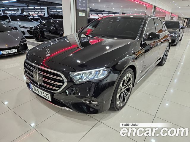 Mercedes-Benz E-Class W214 E220d 4MATIC Exclusive - фото 0