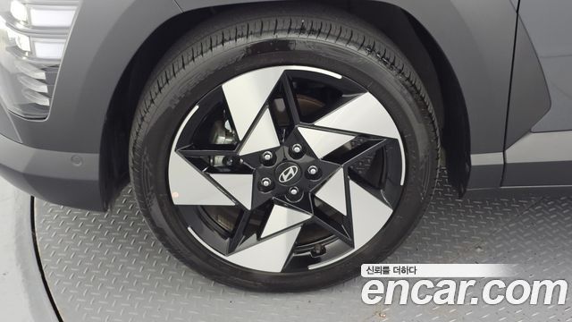 Hyundai Kona SX2 Gasoline 1.6 Turbo 4WD Inspiration - фото 4