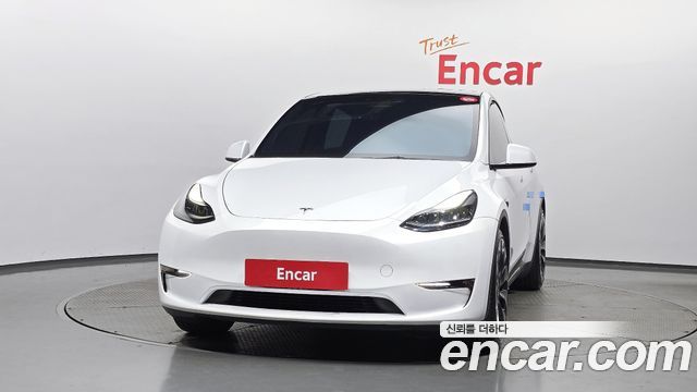 Tesla Model Y Performance AWD - фото 2