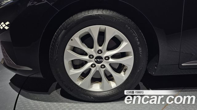 Kia K8 2.5 Gasoline 2WD Noblesse Light - фото 4