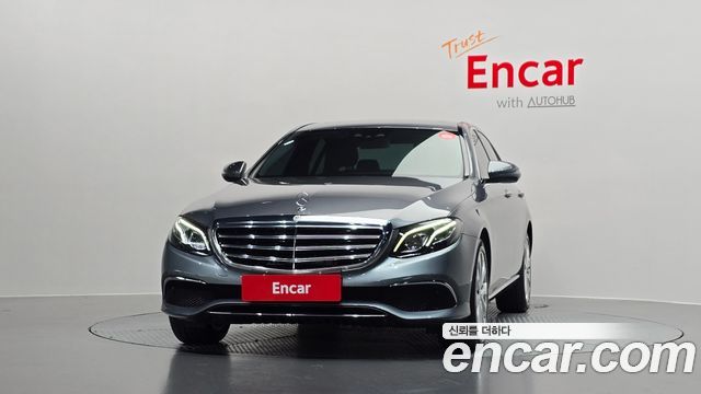 Mercedes-Benz E-Class W213 E220d Exclusive - фото 2