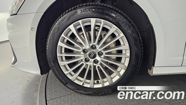 Audi A6 C8 40 TDI Quattro Premium - фото 4