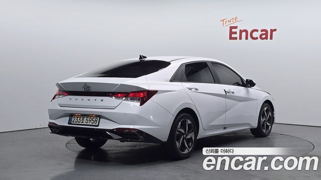 Hyundai Avante CN7 1.6 Modern - фото 0