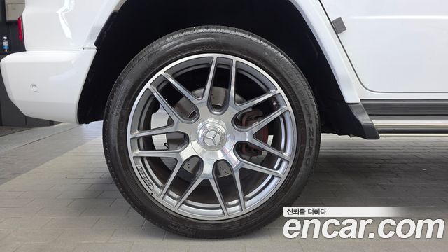 Mercedes-Benz G-Class AMG G63 Manufaktur - фото 4