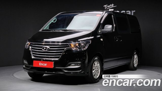 Hyundai Starex Новый Van 3-Seater Smart - фото 0