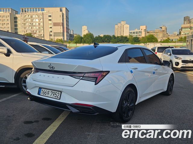 Hyundai Avante CN7 1.6 Inspiration - фото 1