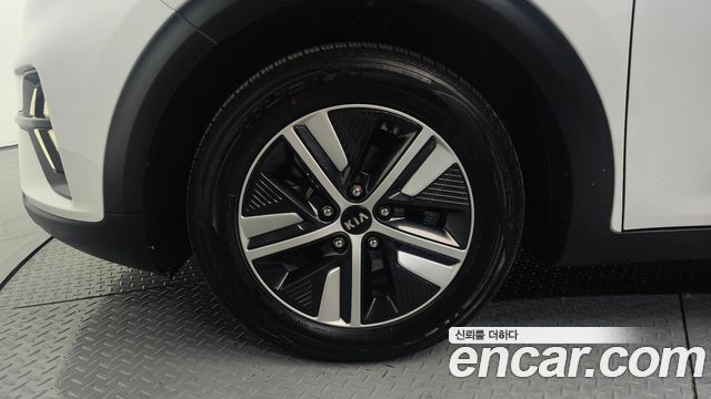 Kia Niro Новый 1.6 HEV Prestige - фото 4