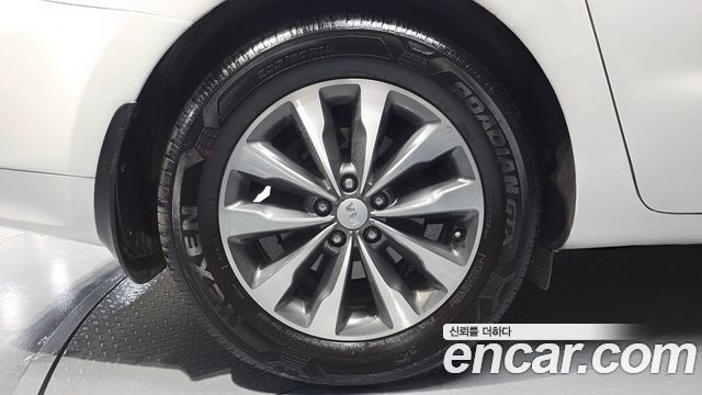 Kia Carnival Совершенно новый 9-seater Luxury - фото 4