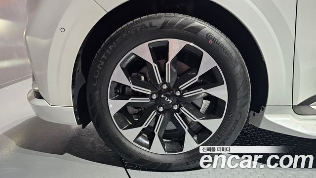 Kia Carnival 4-го поколения Gasoline 7-Seater Hi-Limousine Signature - фото 4