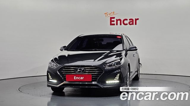 Hyundai Sonata 2.0 Smart Spicial - фото 2