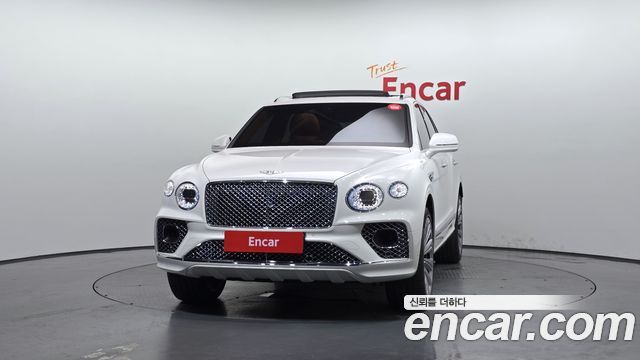 Bentley Bentayga 4.0 V8 - фото 2