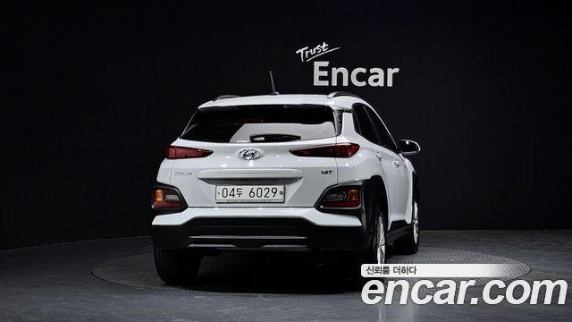 Hyundai Kona 1.6 Turbo 2WD Modern Tech - фото 2