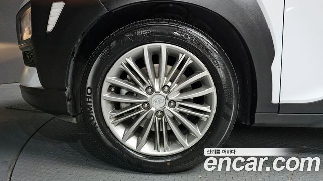 Hyundai Kona 1.6 Turbo 2WD Modern Tech - фото 3