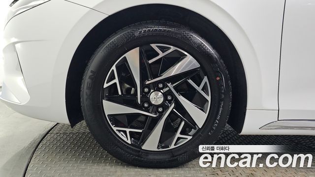 Hyundai Grandeur Новый IG, гибрид Exclusive - фото 4