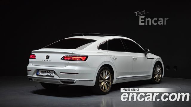 Volkswagen Arteon 2.0 TDI Prestige - фото 1