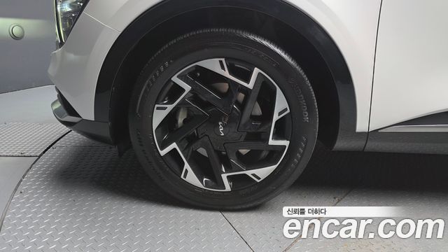 Kia Sportage 5-го поколения Gasoline 1.6 Turbo 4WD Signature - фото 4