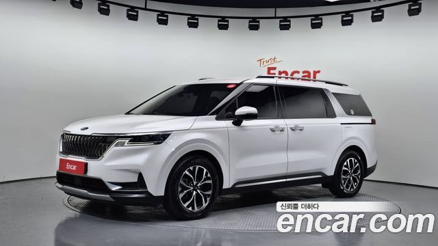 Kia Carnival 4-го поколения 9-Seater Noblesse - фото 0