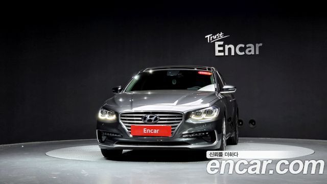 Hyundai Grandeur IG 3.0 Exclusive Special - фото 1