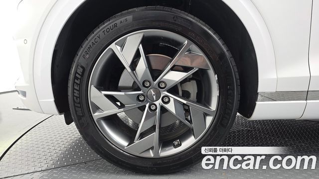 Genesis GV70 2.2 Diesel AWD - фото 4