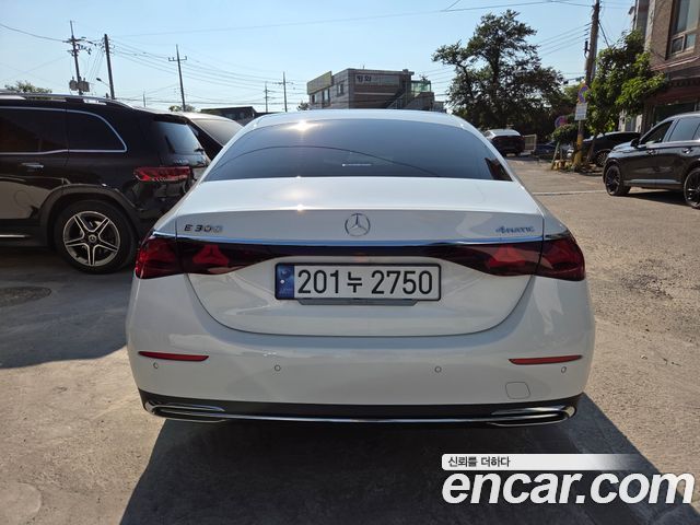 Mercedes-Benz E-Class W214 E300 4MATIC Exclusive - фото 3