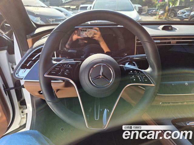 Mercedes-Benz E-Class W214 E300 4MATIC Exclusive - фото 4
