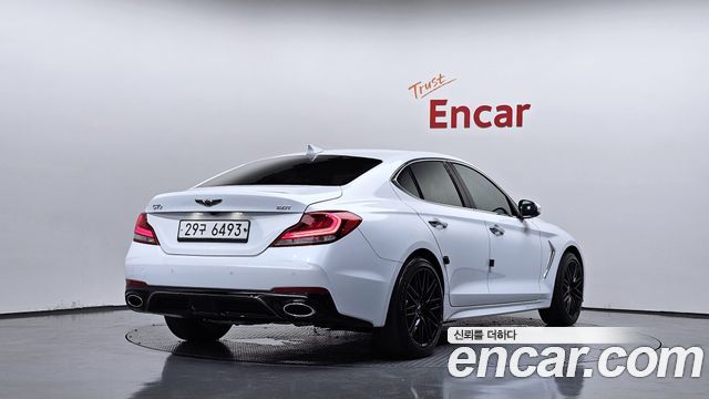 Genesis G70 2.0T Elite - фото 1