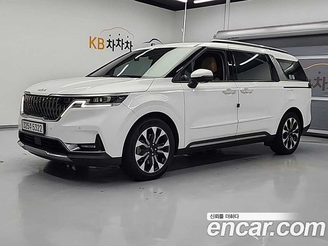 Kia Carnival 4-го поколения 9-Seater Noblesse - фото 0