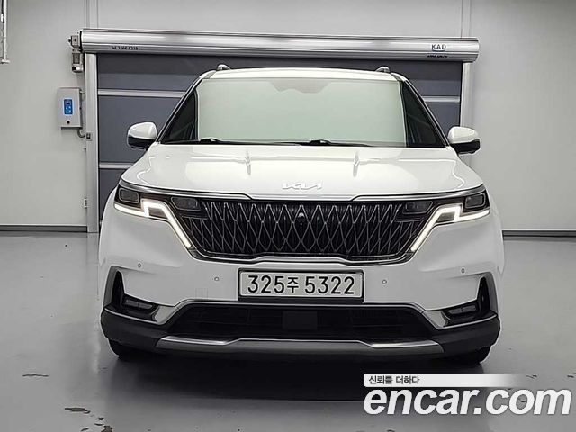 Kia Carnival 4-го поколения 9-Seater Noblesse - фото 1