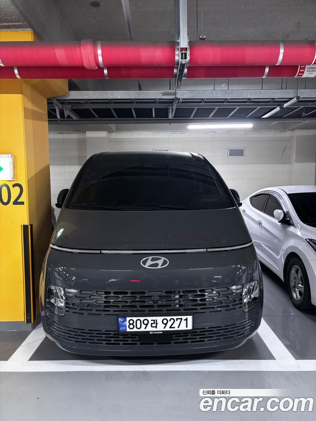 Hyundai Staria Cargo 5-Seater Modern - фото 2
